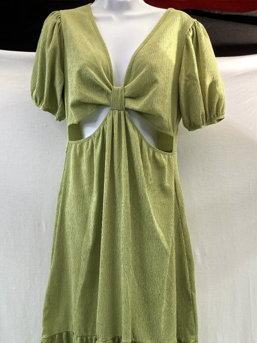 Francesca’s Collection Rolla Coster Midi Dress Size L Avocado Green Cutout Dress